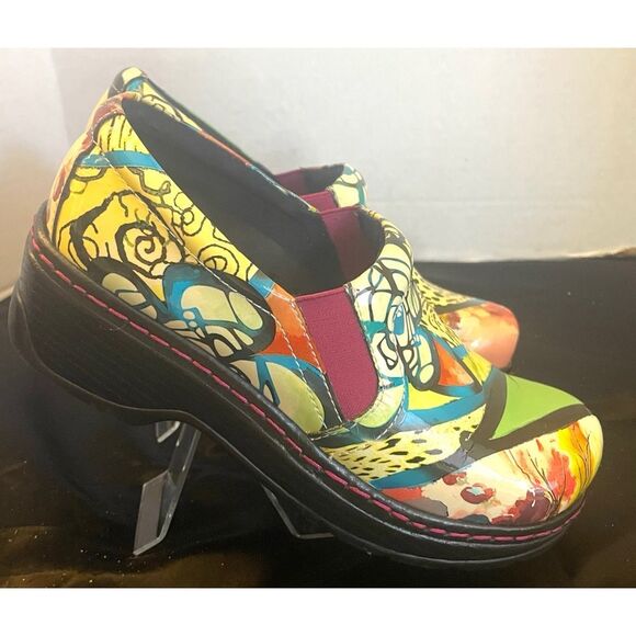 Klogs Naples Size 8 M Patent Leather Multi Color Floral Slip On Shoes Clogs - Picture 8 of 11